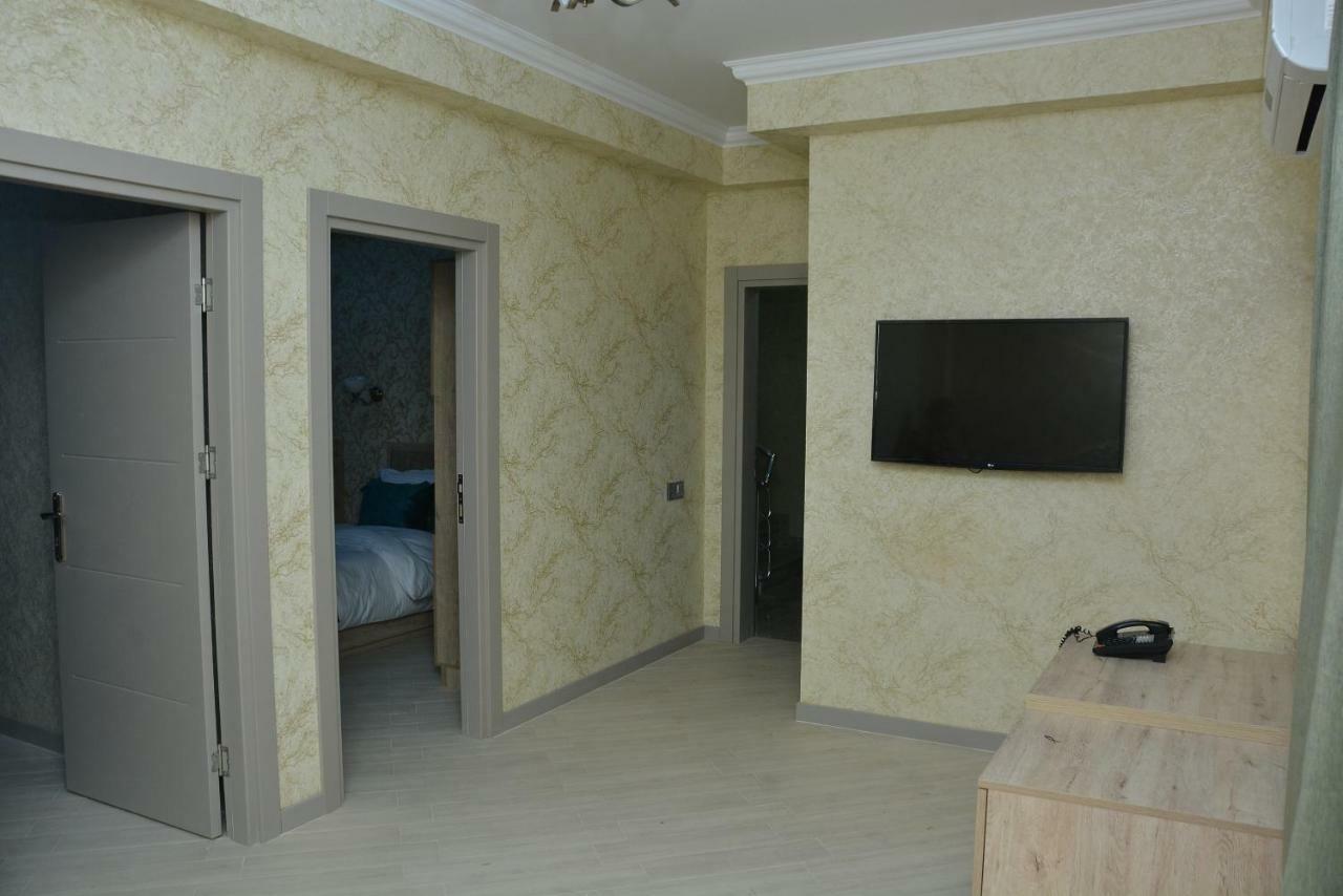 Global Hotel Baku Exterior photo