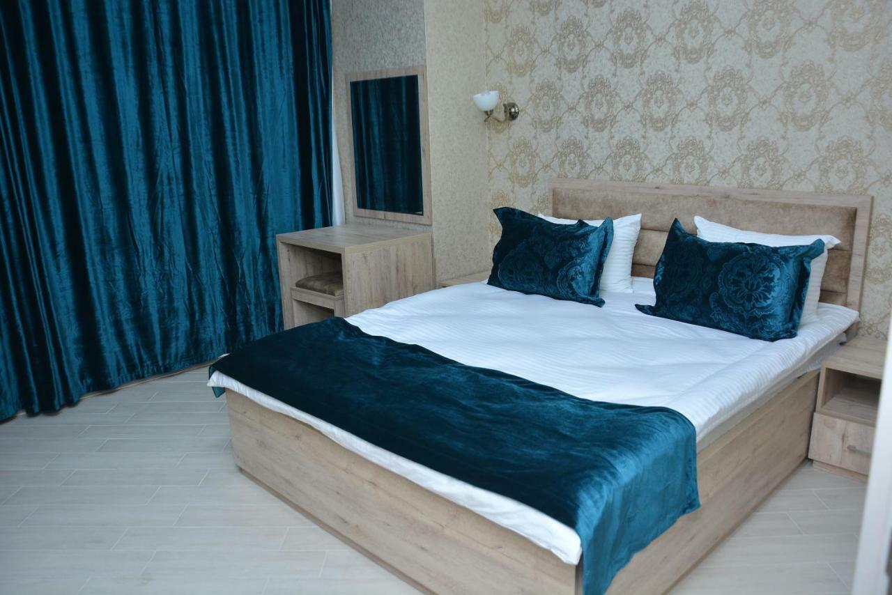 Global Hotel Baku Exterior photo